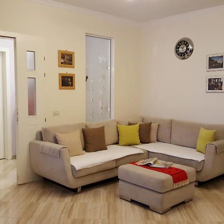 Holiday Center Apartment Shkodër Eksteriør bilde