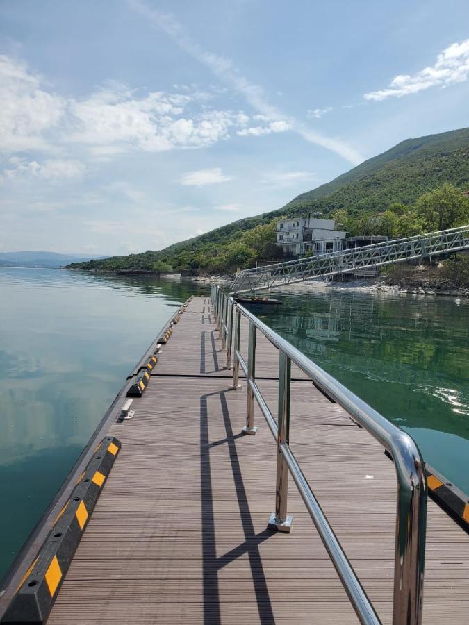 Holiday Center Apartment Shkodër Eksteriør bilde